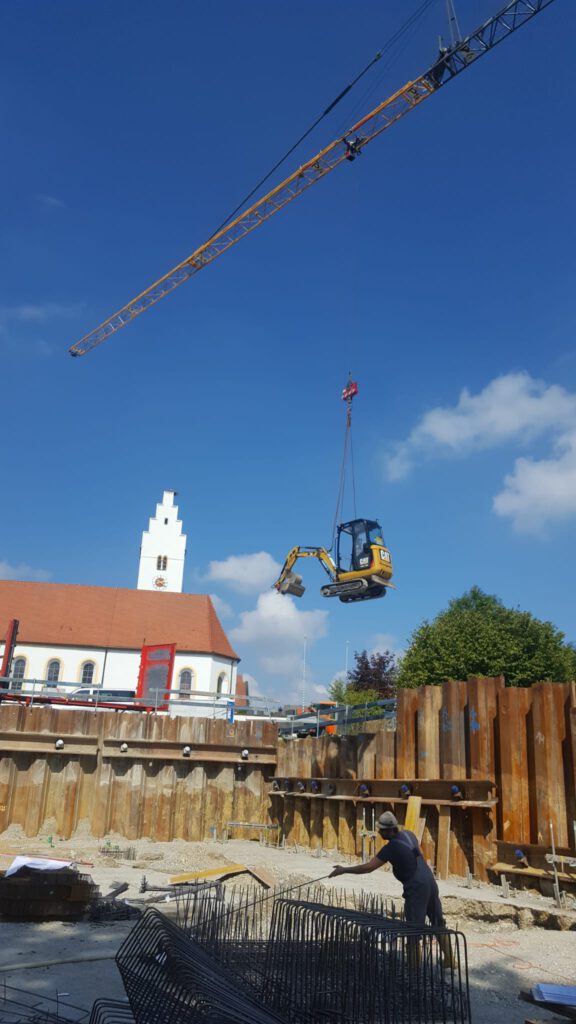 Erdweg Baggerarbeiten Pflasterarbeiten Gehölzpflege